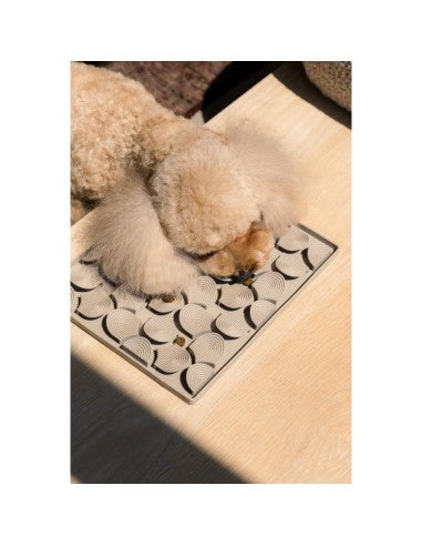 Schleckmatte für Hunde FuzzYard Life Sandstone