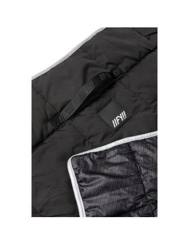 FuzzYard FY Active 90x120 cm Reisematte für Hunde (Größe L)
